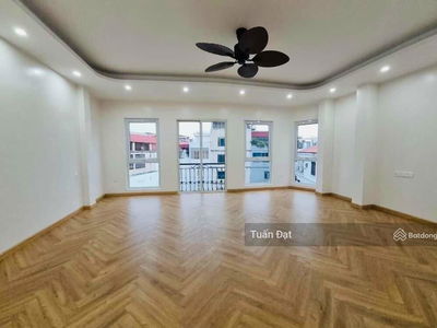 Жилье в Hanoi, Vietnam Жилье в Hanoi, Vietnam