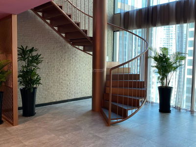 Of The Sun, Vietnam Of The Sun, Vietnam