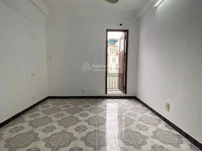 Gehäuse In Hanoi, Vietnam Gehäuse In Hanoi, Vietnam