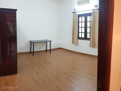 Gehäuse In Nha Be, Vietnam  Gehäuse In Nha Be, Vietnam