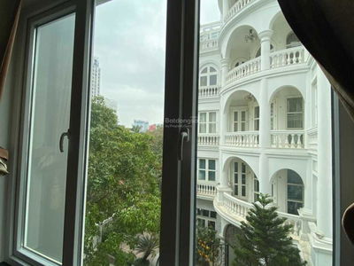 Gehäuse In Hanoi, Vietnam Gehäuse In Hanoi, Vietnam