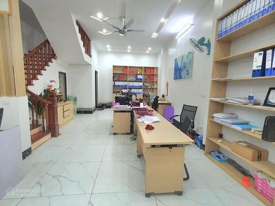 Xuan Phuong Tasco, Vietnam Xuan Phuong Tasco, Vietnam