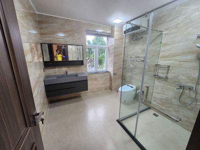 Anh Dung II - Red Star I, Vietnam Anh Dung II - Red Star I, Vietnam