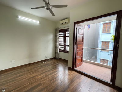 Gehäuse In Hanoi, Vietnam Gehäuse In Hanoi, Vietnam