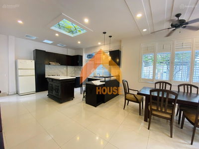 Gehäuse In Nha Be, Vietnam Gehäuse In Nha Be, Vietnam