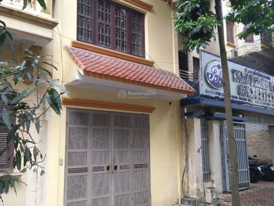 Housing in Ha GJong, Vietnam Housing in Ha GJong, Vietnam