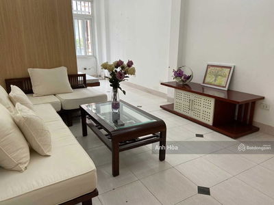 Gehäuse In Hanoi, Vietnam Gehäuse In Hanoi, Vietnam