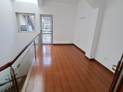 Gehäuse In Ha GJong, Vietnam Gehäuse In Ha GJong, Vietnam