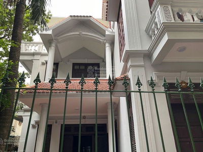 Housing in Hanoi, Vietnam Housing in Hanoi, Vietnam