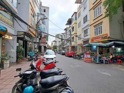 Gehäuse In Hanoi, Vietnam Gehäuse In Hanoi, Vietnam