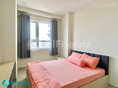 Topaz Elite, Vietnam Topaz Elite, Vietnam