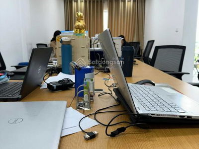 Gehäuse In Ha GJong, Vietnam Gehäuse In Ha GJong, Vietnam