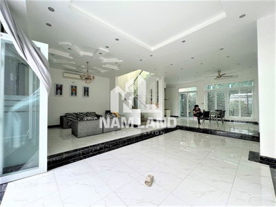 Housing in Nha Be, Vietnam  Housing in Nha Be, Vietnam