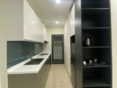 The Monarchy, Vietnam The Monarchy, Vietnam