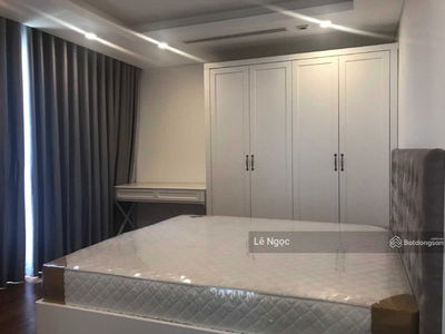 D'. Le Roi Soleil, Vietnam D'. Le Roi Soleil, Vietnam