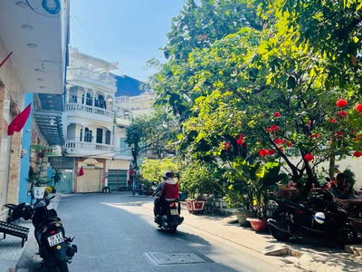 Housing in Ho Chi Minh City, Vietnam Housing in Ho Chi Minh City, Vietnam