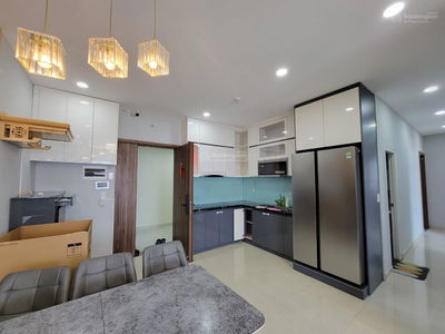 Topaz Elite, Vietnam Topaz Elite, Vietnam