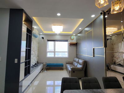 Topaz Elite, Vietnam  Topaz Elite, Vietnam