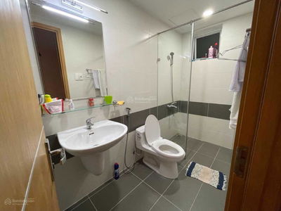 Him Lam Cho Lon, Vietnam Him Lam Cho Lon, Vietnam