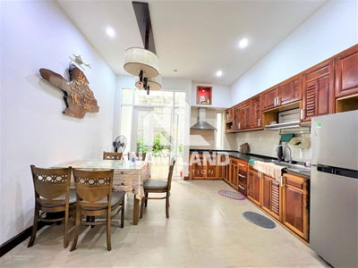 Housing in Nha Be, Vietnam  Housing in Nha Be, Vietnam