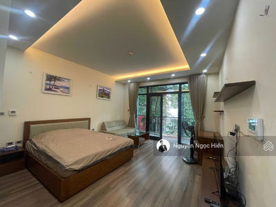 Chau Long Street, Vietnam Chau Long Street, Vietnam