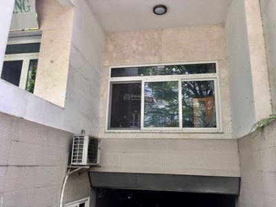 Him Lam Riverside, Vietnam  Him Lam Riverside, Vietnam