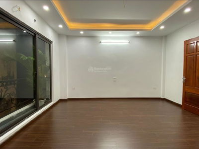 Жилье в Hanoi, Vietnam Жилье в Hanoi, Vietnam