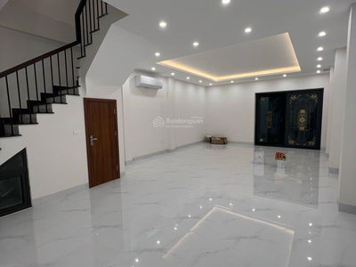 Iris Garden, Vietnam Iris Garden, Vietnam