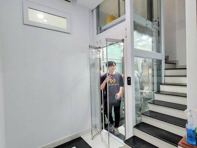 Cach Mang Thang Tam Street, Vietnam Cach Mang Thang Tam Street, Vietnam