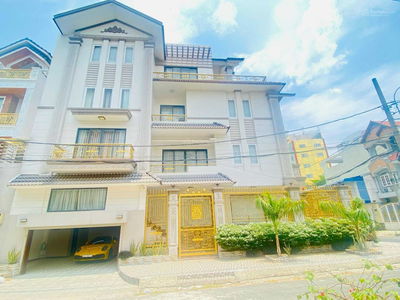 Housing in Ho Chi Minh City, Vietnam Housing in Ho Chi Minh City, Vietnam