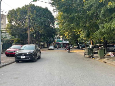 Жилье в Hanoi, Vietnam Жилье в Hanoi, Vietnam