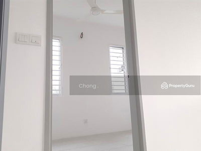 Taman Tasik Semenyih Townhouse Garden Villa near Nottingham University, Malaysia Taman Tasik Semenyih Townhouse Garden Villa near Nottingham University, Malaysia