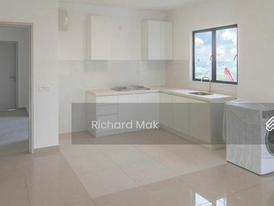 Huni D' @ Eco Ardence, Malaysia Huni D' @ Eco Ardence, Malaysia