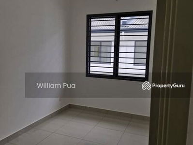 Robin @ Rimbayu, Malaysia Robin @ Rimbayu, Malaysia