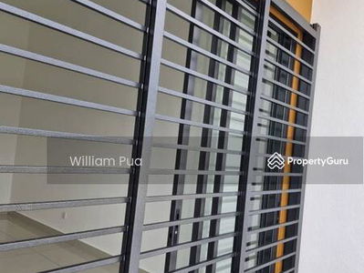 Robin @ Rimbayu, Malaysia Robin @ Rimbayu, Malaysia