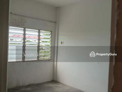 Panorama Lapangan Perdana Flat, Malaysia Panorama Lapangan Perdana Flat, Malaysia