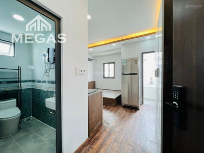 Lo Gom Street, Vietnam Lo Gom Street, Vietnam