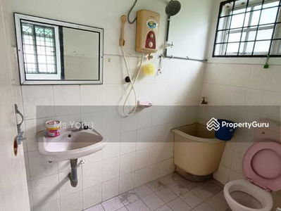 Simpang Pulai Botani Ipoh Perak, Malaysia Simpang Pulai Botani Ipoh Perak, Malaysia