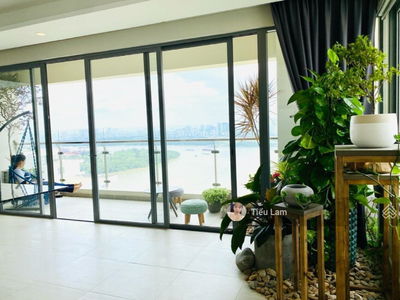 Diamond Island, Vietnam Diamond Island, Vietnam