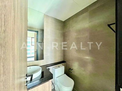 Of The Sun, Vietnam Of The Sun, Vietnam