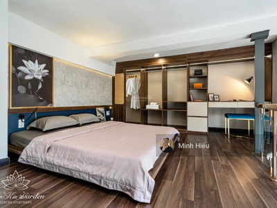 Ngo Tat To Street, Vietnam Ngo Tat To Street, Vietnam