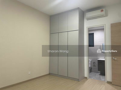 Trinity Pentamont, Malaysia Trinity Pentamont, Malaysia