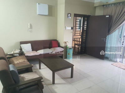 Golden Sands Seaview Residence Suites, Malaysia Golden Sands Seaview Residence Suites, Malaysia