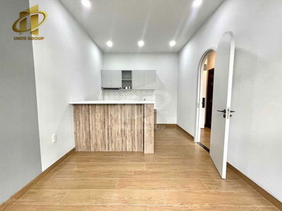 Nguyen Gia Tri Street, Vietnam Nguyen Gia Tri Street, Vietnam