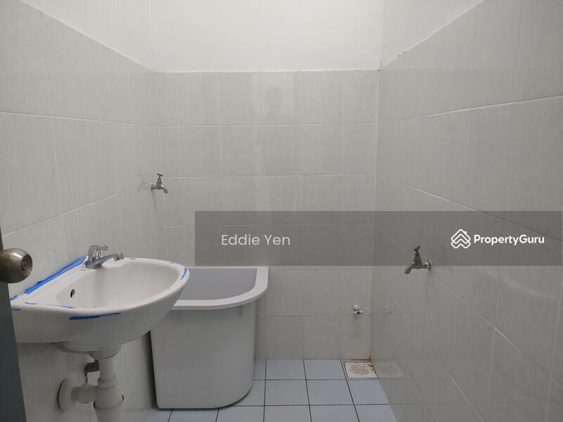 Newly Flat Lestari Putra For Rent, Malaysia Newly Flat Lestari Putra For Rent, Malaysia