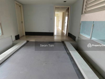 Tiffany Kiara (Tiffani by i-ZEN), Malaysia Tiffany Kiara (Tiffani by i-ZEN), Malaysia