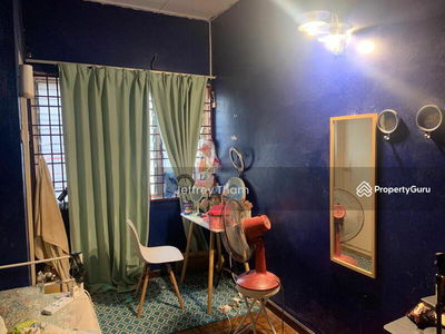 Topaz at Taman Putra Prima, Puchong, Malaysia Topaz at Taman Putra Prima, Puchong, Malaysia