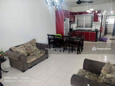 Puncak Hijauan, Malaysia Puncak Hijauan, Malaysia