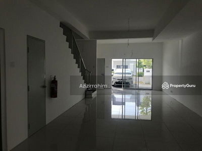 Partly Furnished 2 Storey Casa Green Cybersouth, Malaysia Partly Furnished 2 Storey Casa Green Cybersouth, Malaysia