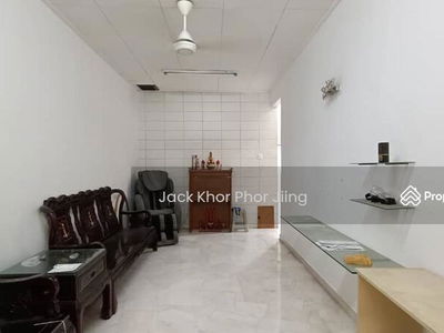 bukit raja Jalan Zapin, Malaysia bukit raja Jalan Zapin, Malaysia